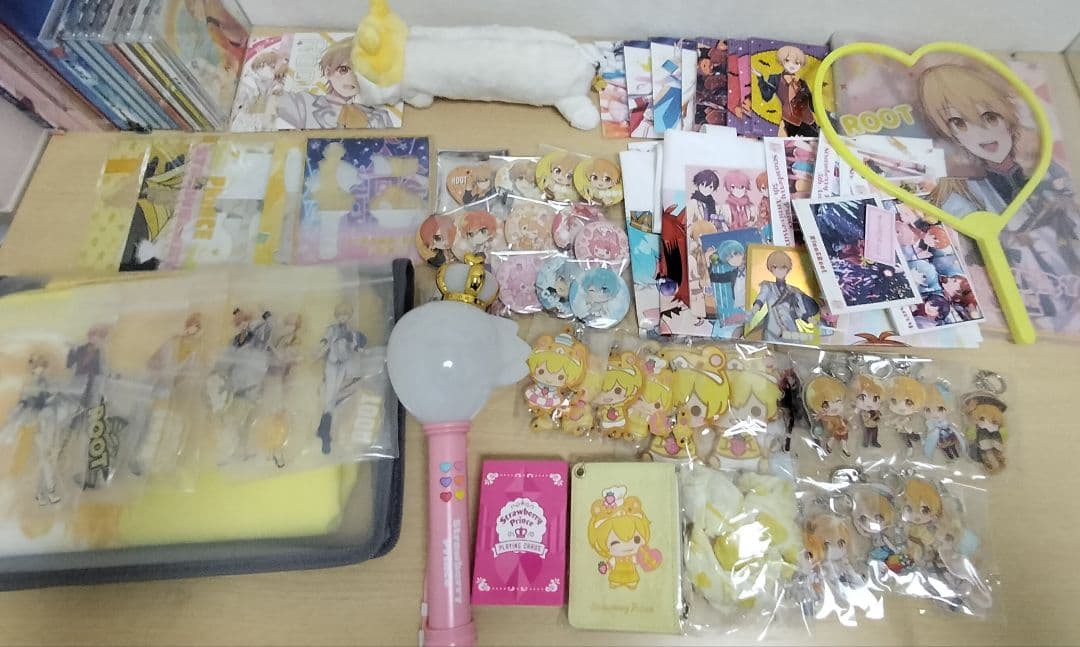 すとぷり るぅとくん まとめ売り CD アクスタ アクキー タオル等