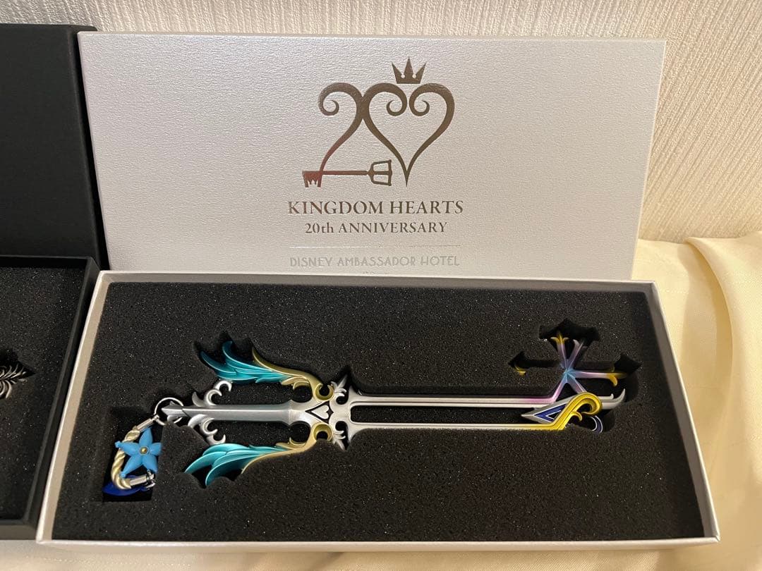 ディズニーアンバサダーホテルキングダムハーツキーブレード型ルームキーセット