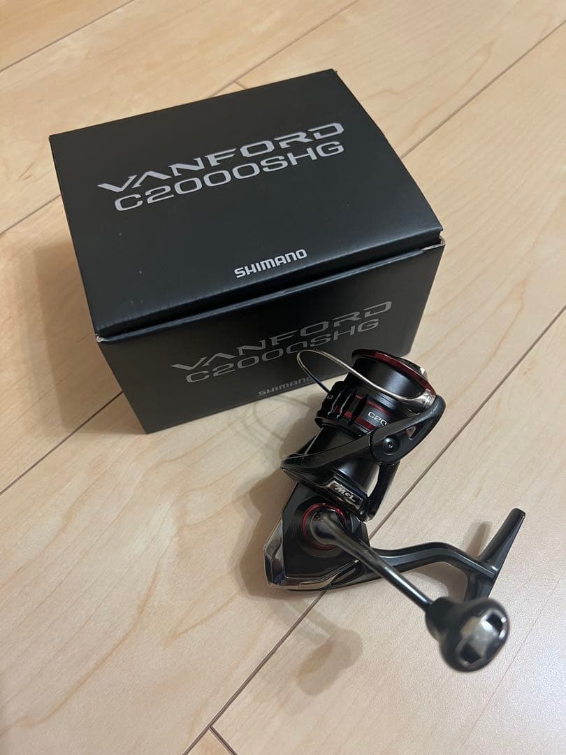 リール 20SHIMANO VANFORD C2000SHG