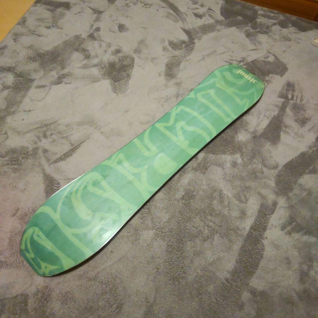 SURGE MUSIC 149cm スノーボード