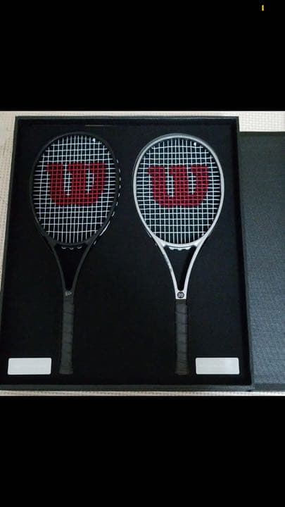 フェデラー引退記念2018年限定モデル