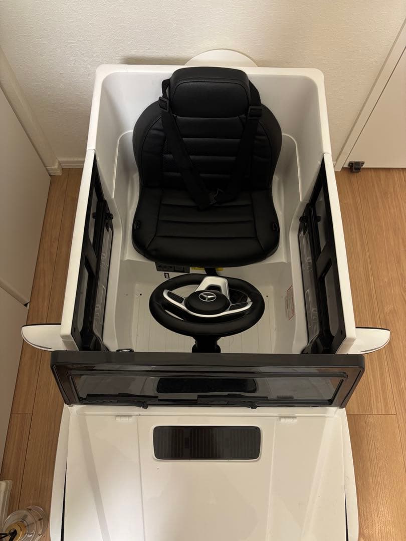 メルセデスベンツ電動乗用車 ホワイト 乗用ラジコンカー