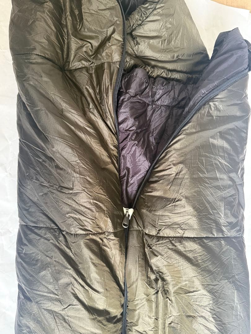 馬*酒様 NANGA SF800 スリーピングバッグ　ダークカーキ