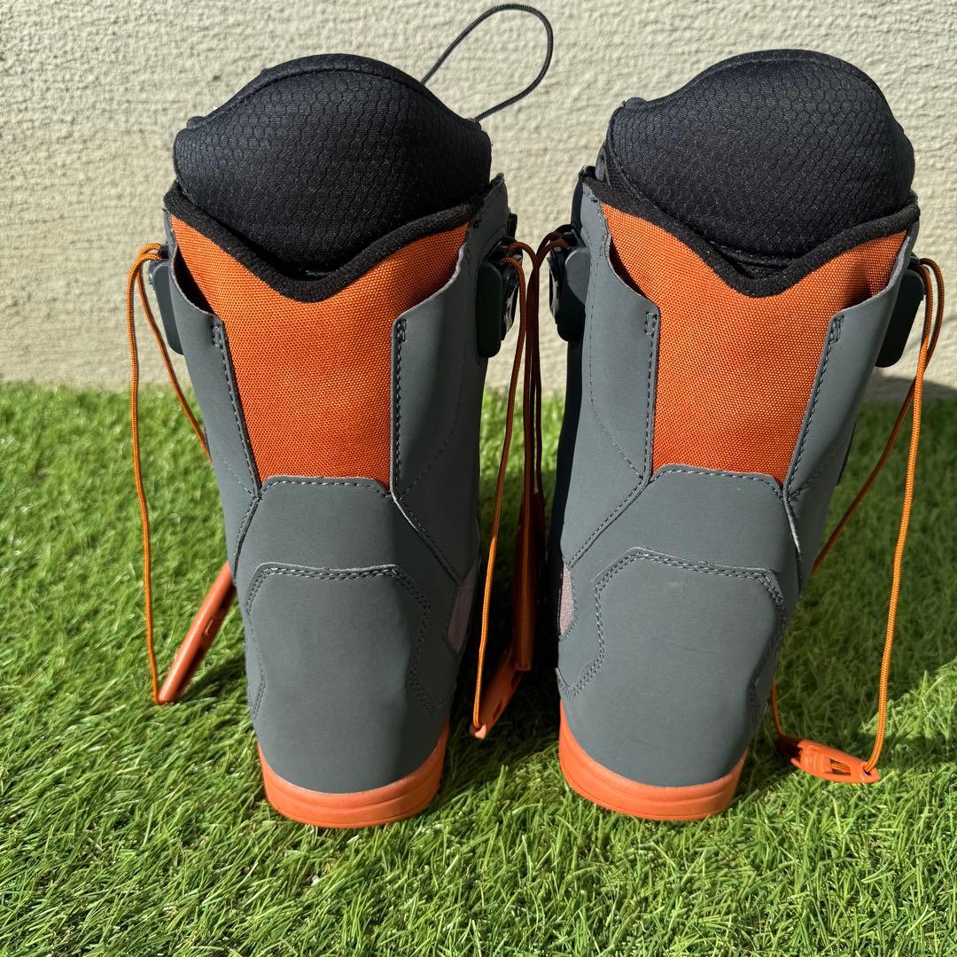 DEELUXE ID Lara 23.5cm スノボブーツ　レディース