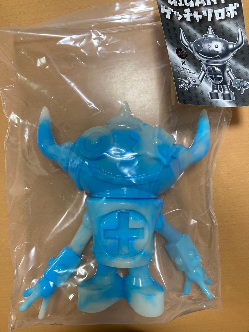 新品未開封 ギガントゲッチャリロボ ラリマー