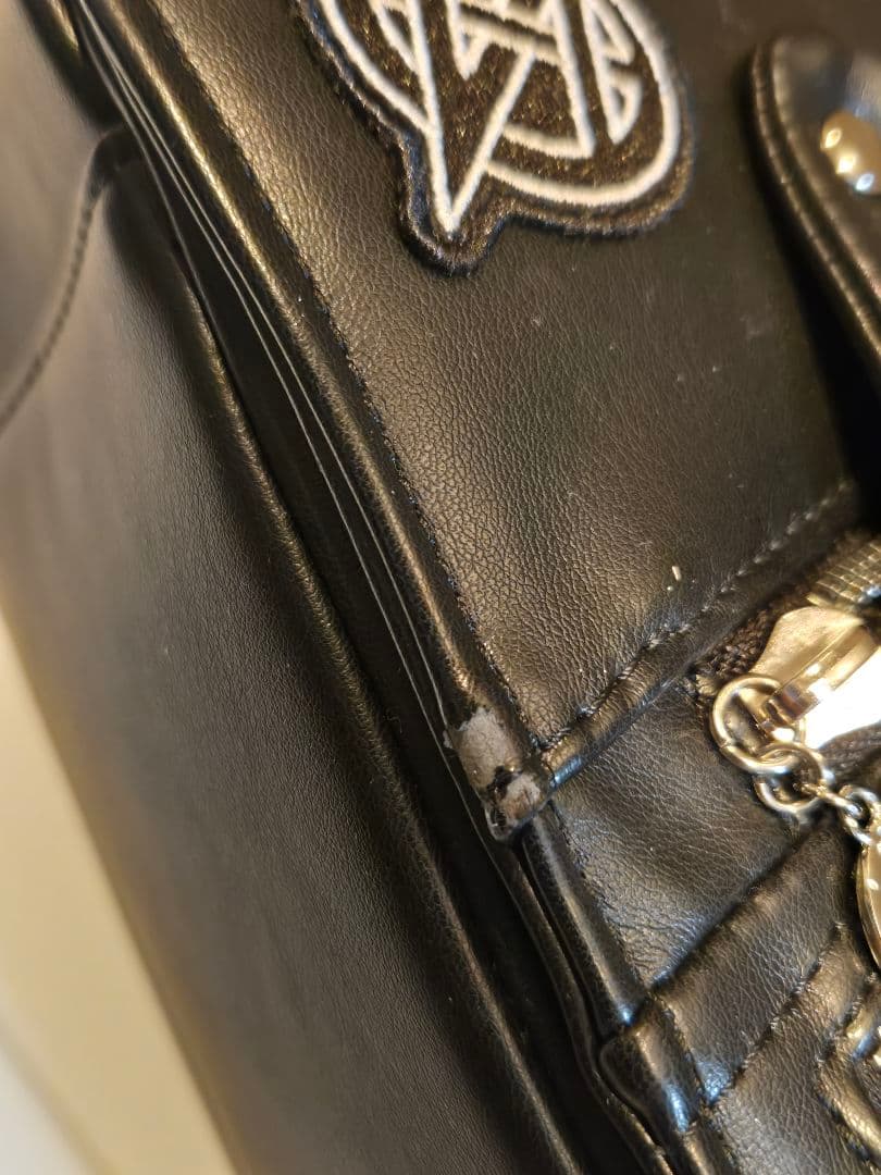 【g５】中古　GLAY　 SPIKE RECORDINGS ライダースバッグ