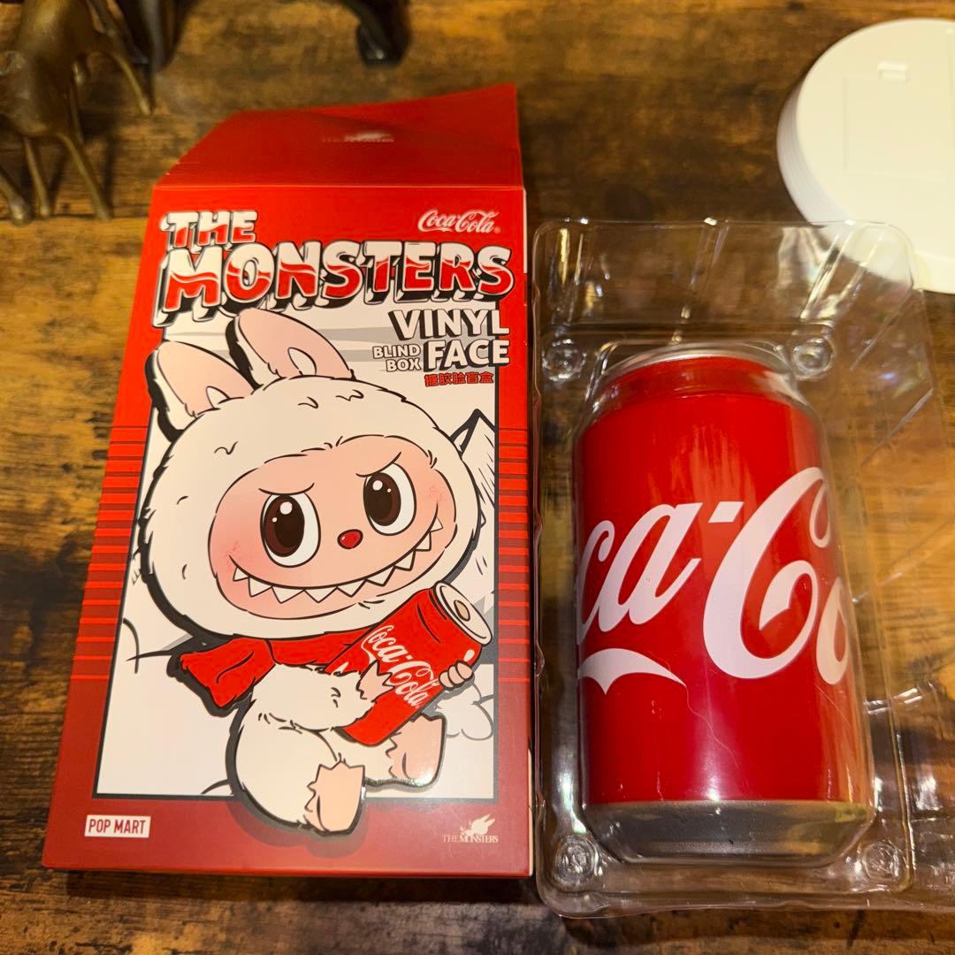 コカコーラ　ラブブ　シークレット