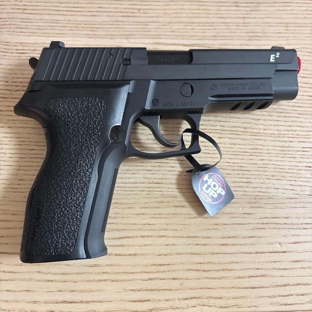 東京マルイ　SIG SAUER P226 E2 ガスブローバックエアガン