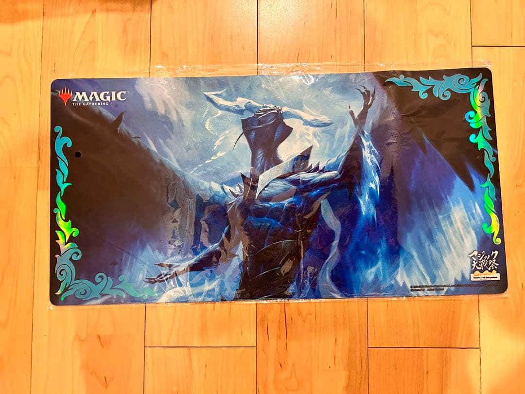 鮪*様 マジック大戦祭　《嵐の目、ウギン》箔押しプレイマット