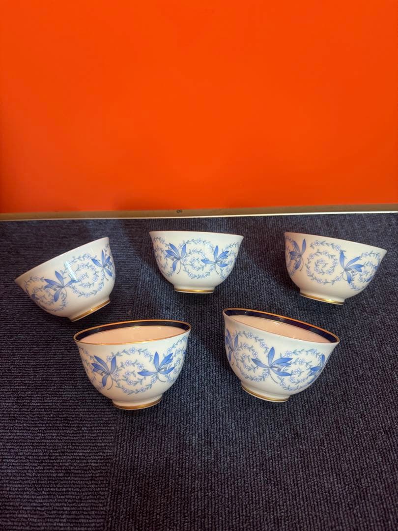 2036  香蘭社 蘭花唐草 湯呑 5客　金彩　未使用