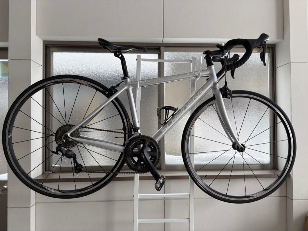 美品 モンベル ロードバイク