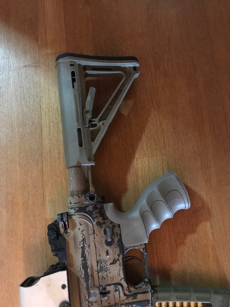 東京マルイ　M4 カスタム　8/25 出品取り消します