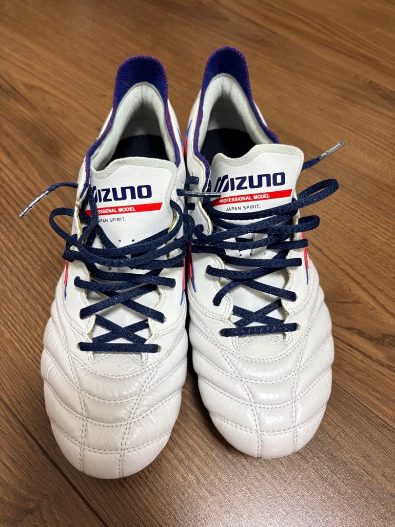 Mizuno モレリアネオ3