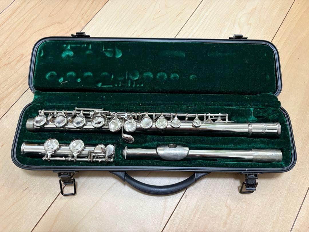 ケルントナー Kaerntner フルート 管楽器 吹奏楽 ケース付き