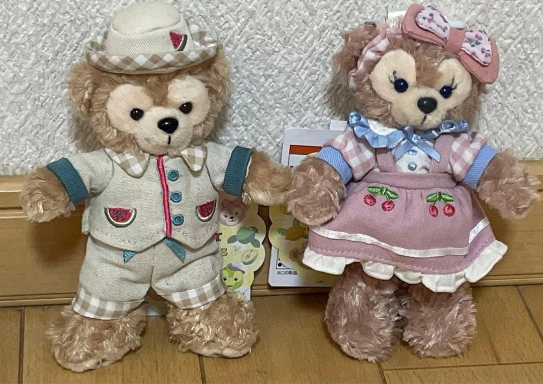 テイスティーサマーサプライズ シェリーメイ　ダッフィー ぬいぐるみバッジ