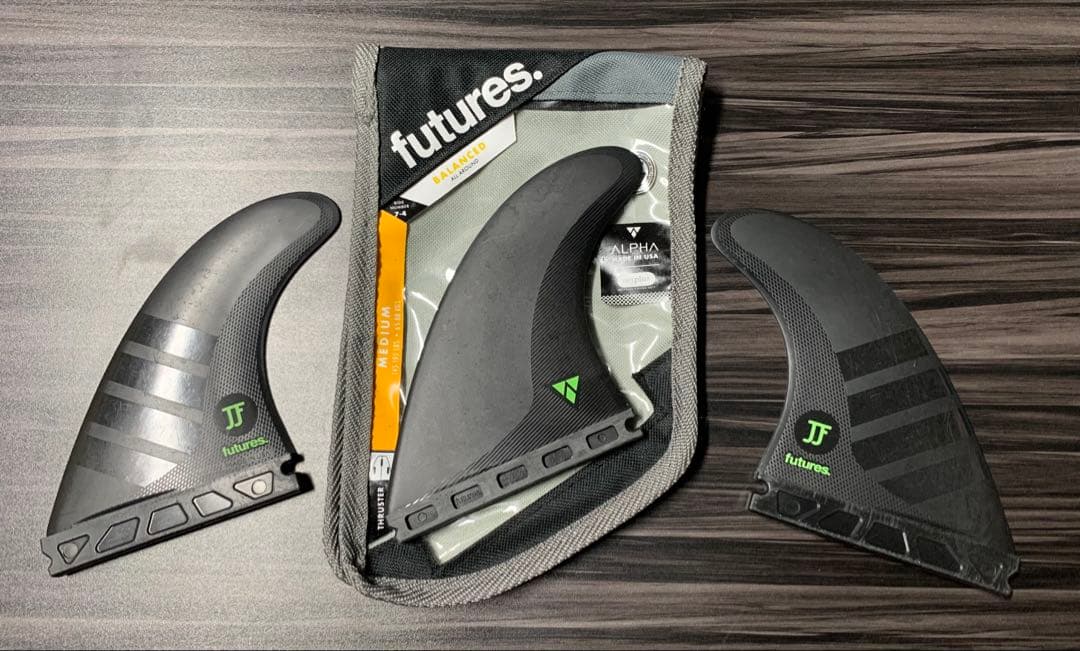 ジョンジョンフローレンス　ALPHA フィン