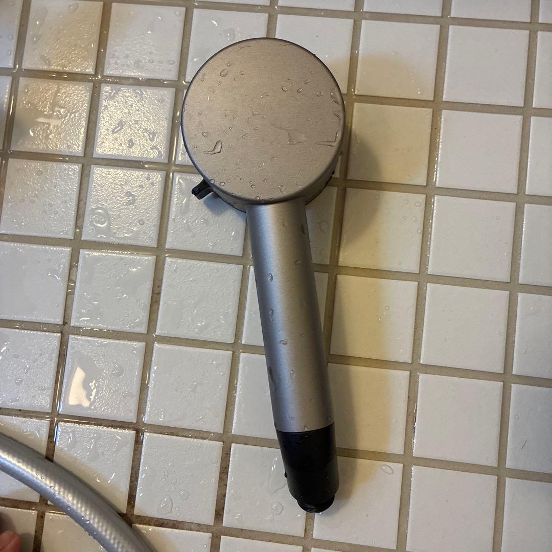 アムウェイ　amwayバスルーム浄水器　マイクロナノバブルシャワー　2024製