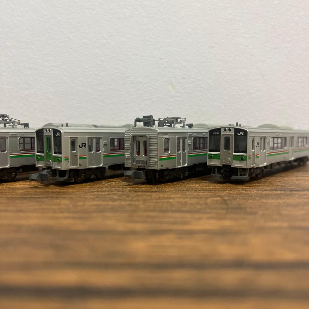【貴重品】701系-100番台+1000番台仙台色 6両セッ ト マイクロエース