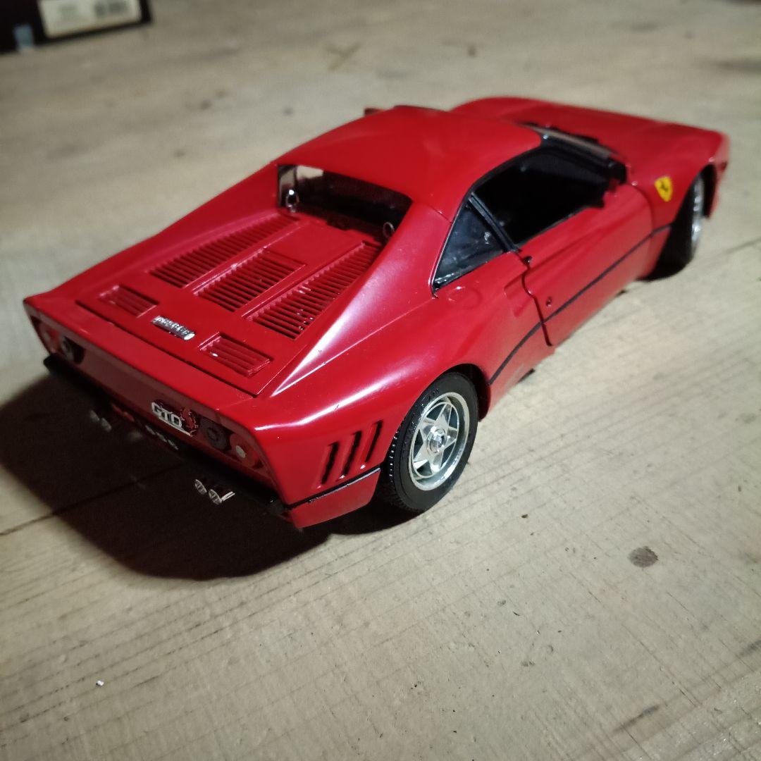 Bburago（ブラーゴ）Ferrari GTO 1984 1/18