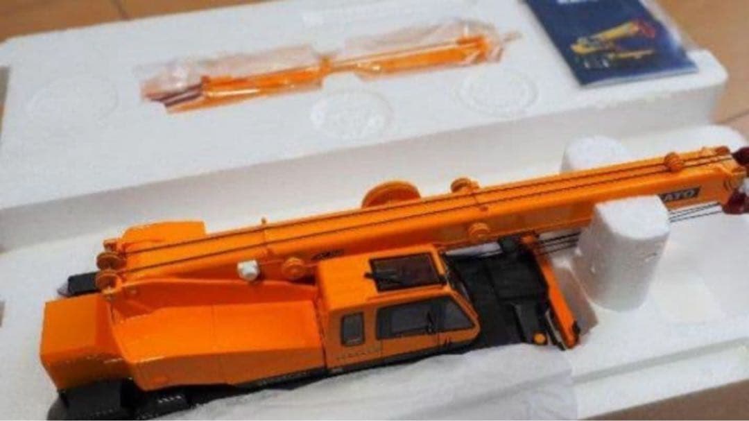 ミニカー KATO SR250Ri ROUGHTER 1:50 Scale Model