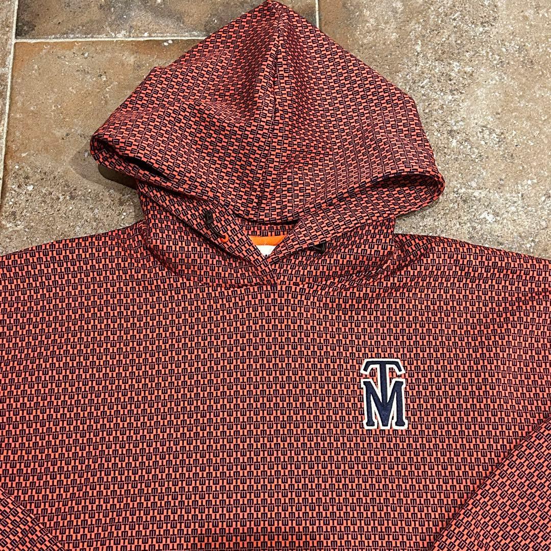 Taylor Made TMモノグラム ストレッチフーディー