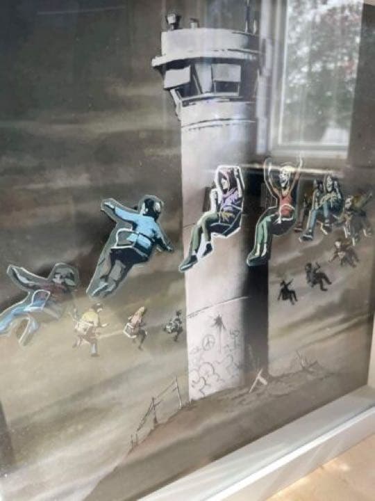 banksy バンクシー walled off hotel BOX set