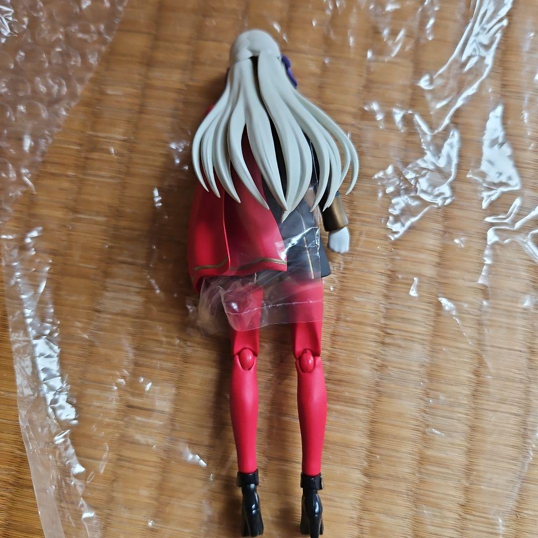 figma ファイアーエムブレム風花雪月 エーデルガルト　開封済み