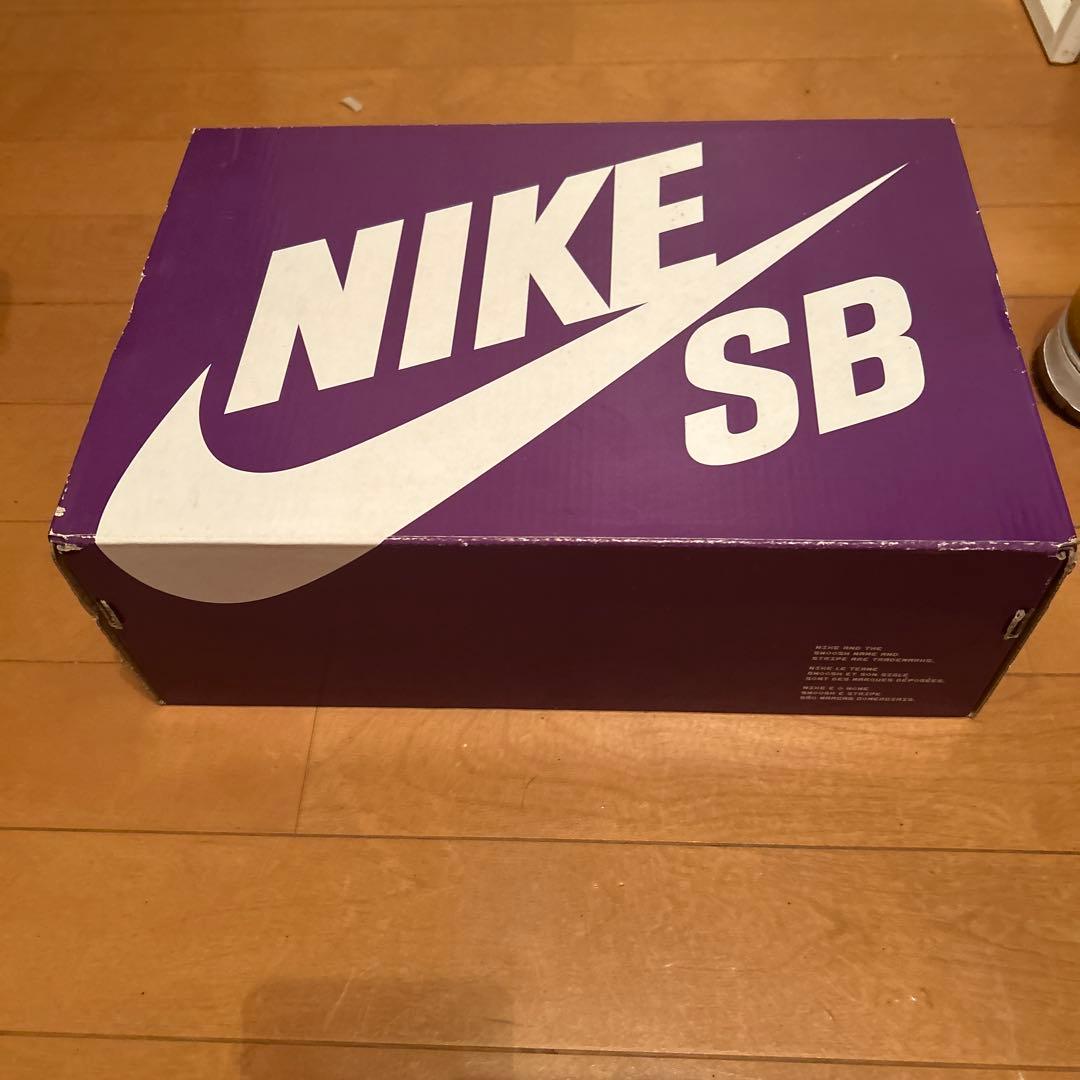 Nike SB Dunk Low レーザオレンジ２９センチ