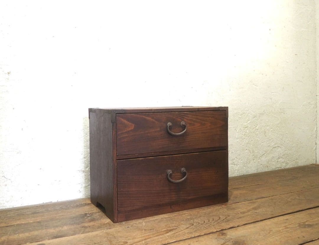 1374 レトロな杉の小引き出し　収納棚　小箪笥　ケース　古家具　アンティーク