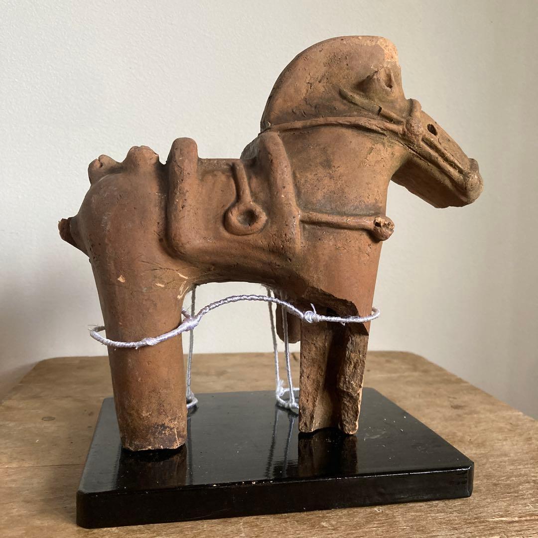 埴輪土偶馬　ワイヤー義足工芸品 黒台座ビンテージ