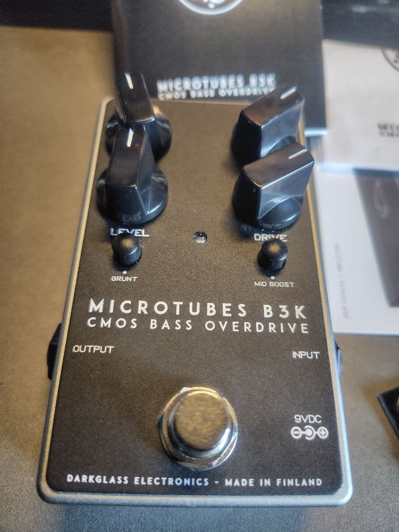 【美品】DARKGLASS　B3K v2 ベースオーバードライブ