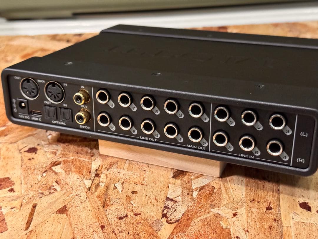 MOTU モツ UltraLite mk5 オーディオインターフェイス