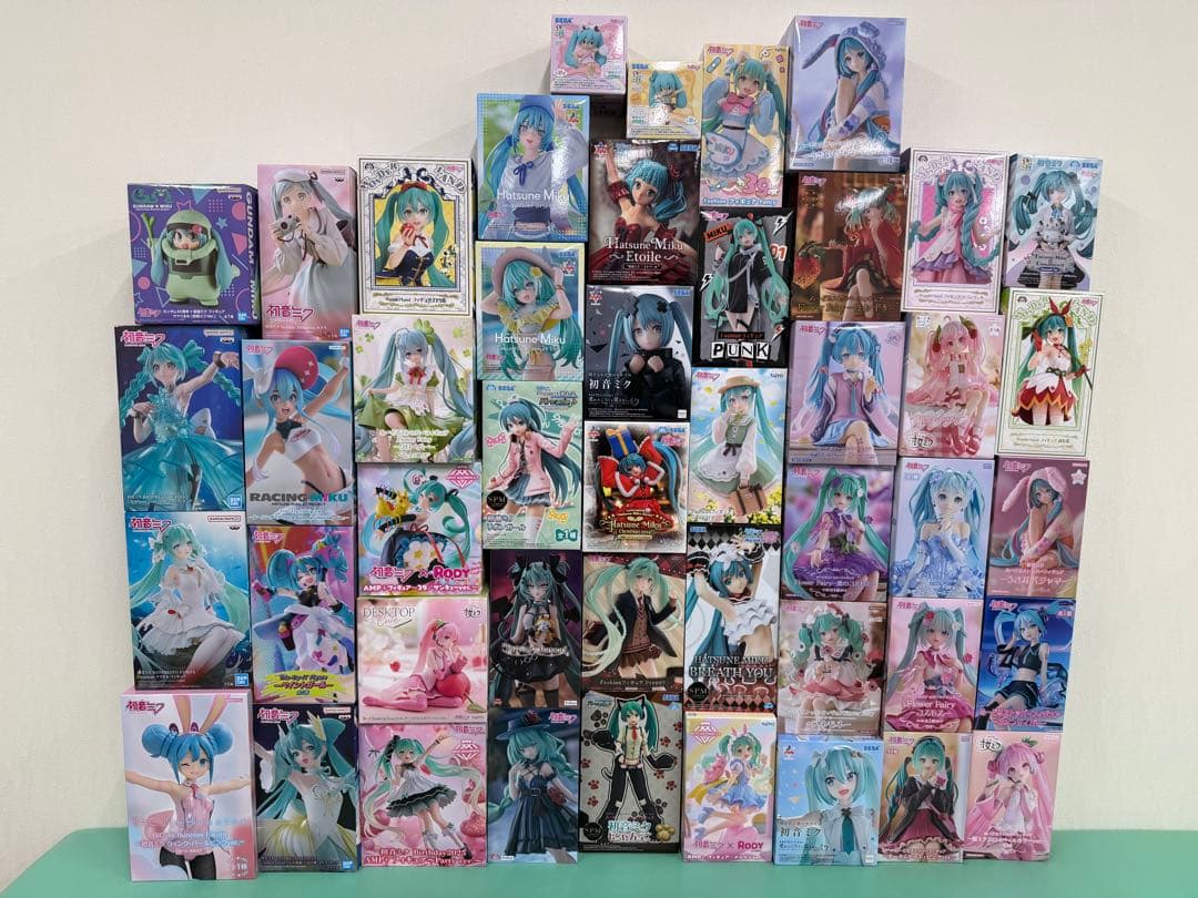 初音ミク　フィギュア　46点まとめ売り