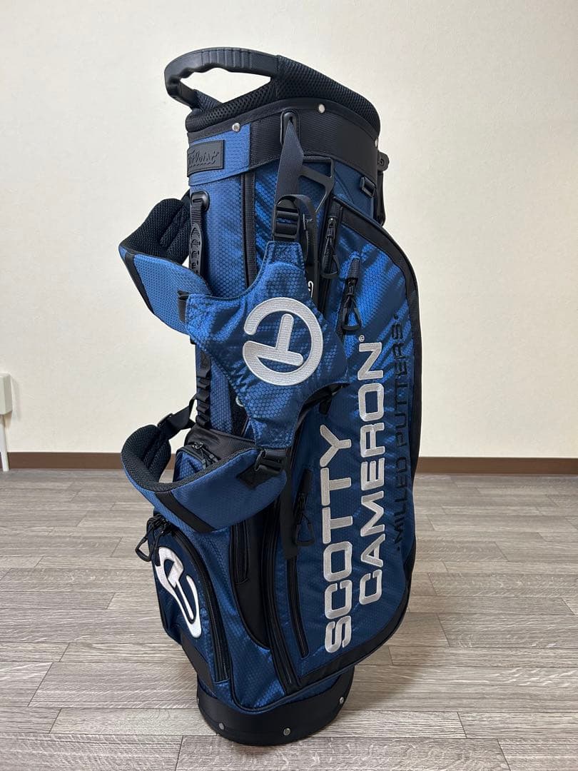 スタンド式キャディバック　ダークブルー！軽量で旅行用や気分転換のサブバックに！