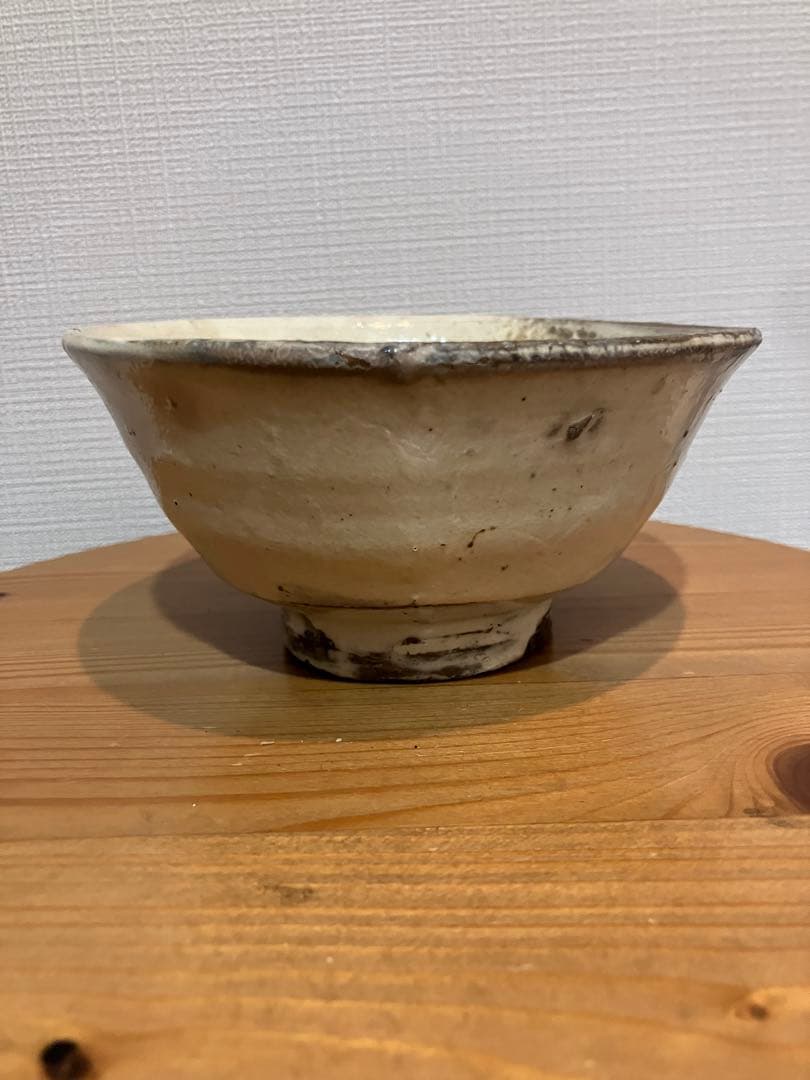 森岡成好 粉引　茶碗