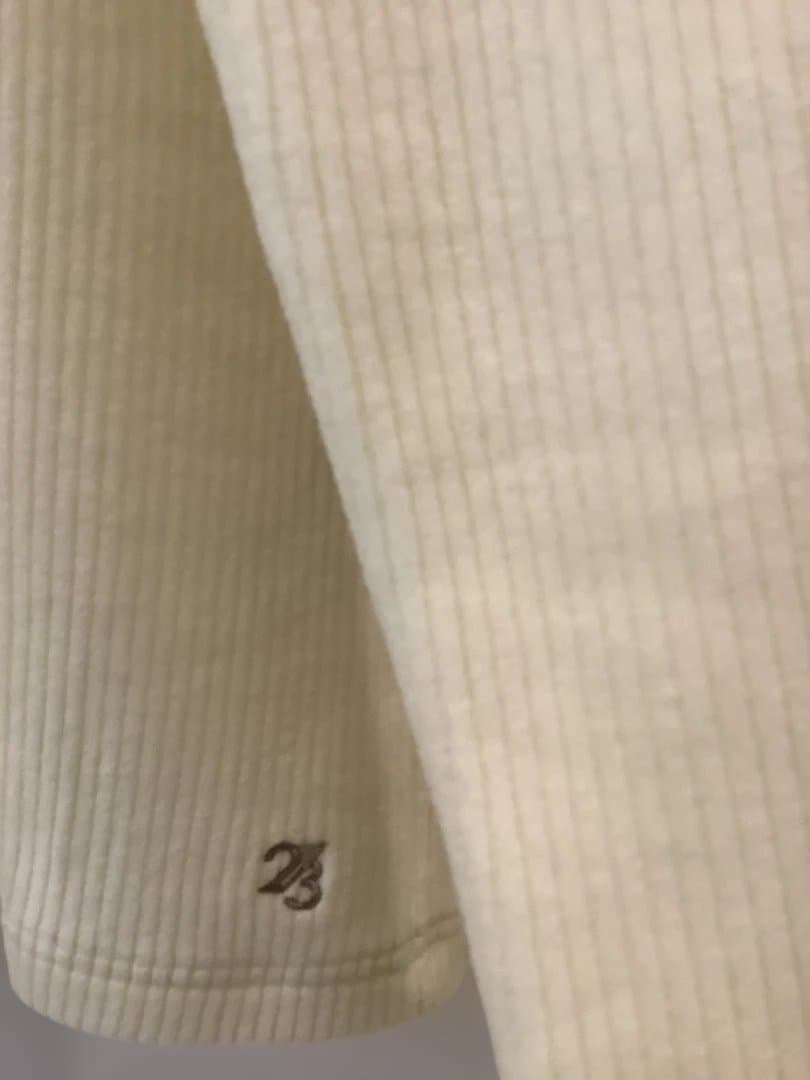 値下げ【美品】23区ゴルフ　グランサーモリブハイネックニット(Ｌ) ホワイト