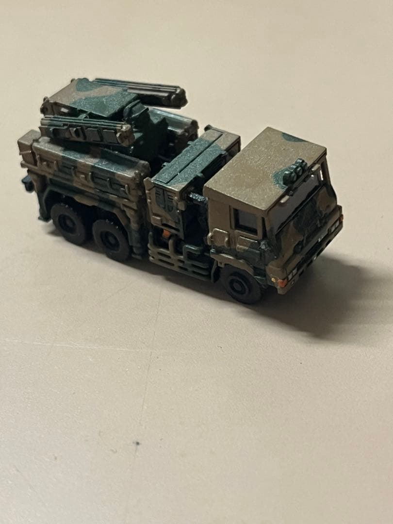 1/144 陸上自衛隊　81式短SAM発射機