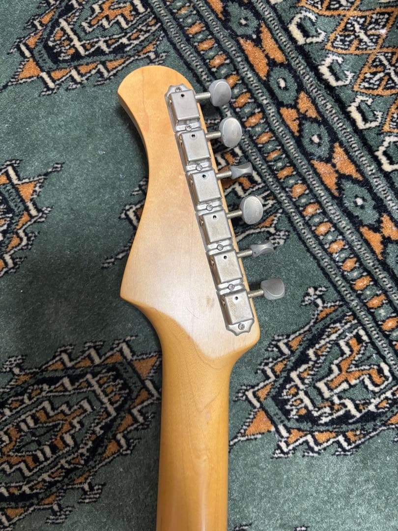 Bacchus グローバルシリーズ　エレキギター アイボリー　アップグレード