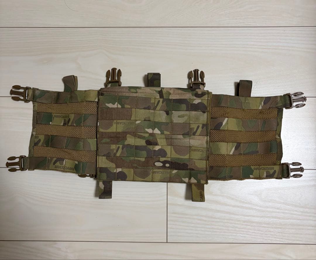 みらい装備工房　パネル　マルチカム