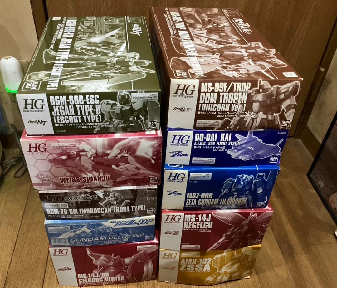 プレミアムバンダイ　HG ガンプラサービスセット