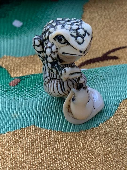 時代物　マンモス　根付 蛙 カエル カタツムリ　蝸牛在銘あり　和装