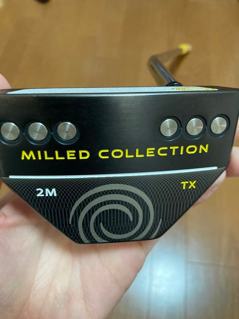 ODYSSEY Milled Collection 2M TX パター