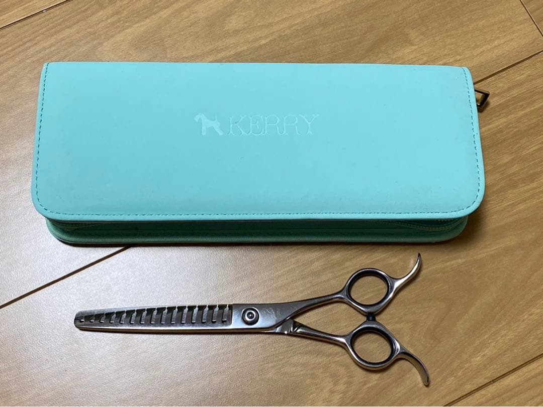 《値下げ済》トリミング用ハサミ　ワンクスケリー