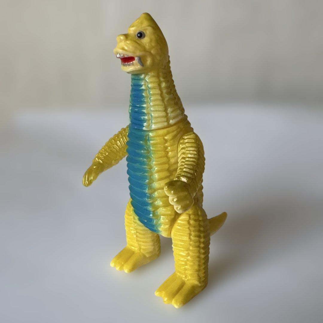 ブルマァク魂　バルタン星人　カネゴン　ジャミラ　レッドキング　ソフビフィギュア