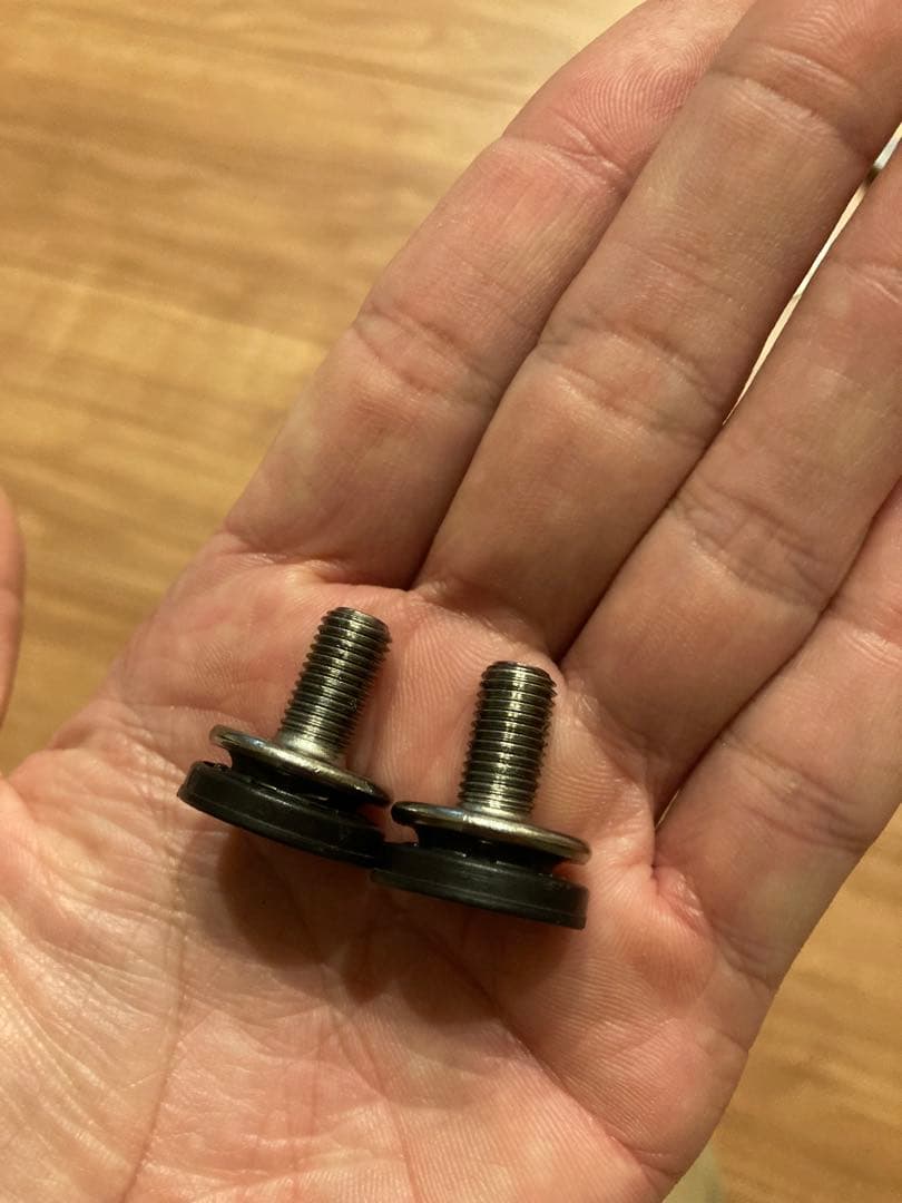 suntour SUPERB PROクランク ボルト付き