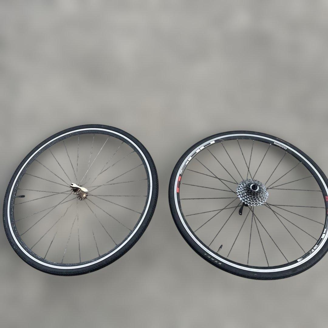 ま*様 シマノ自転車タイヤ