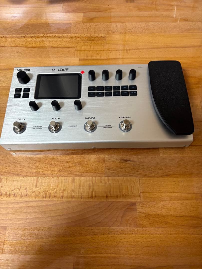 M-WAVE Mk-300 ギターエフェクター