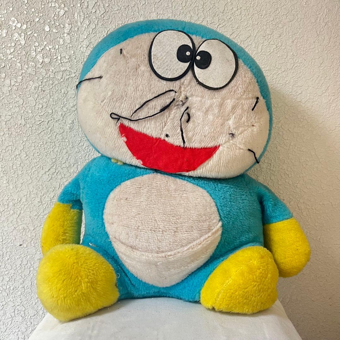 昭和レトロ　ドラえもん 大きい　ぬいぐるみ