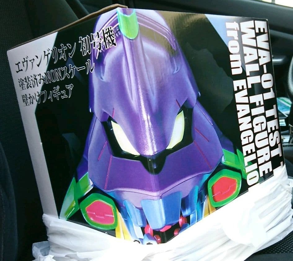 新品未使用・エヴァンゲリオン 初号機 塗装済NONスケール 壁かけフィギュア