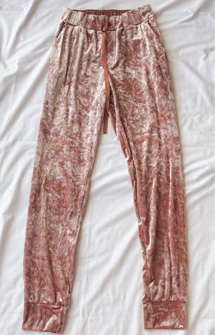 新品チャコット★13,750円 クラシックベロアパンツ ボトムスピーチ TM